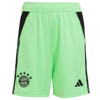 Бавария шорты вратарские 2025/26 Бавария шорты вратарские 2025/26